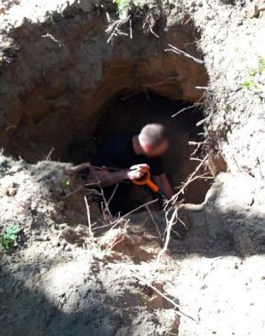 [VIDEO] Policjanci ujawniają zbrodnię sprzed 20 lat. Dotarli do zwłok