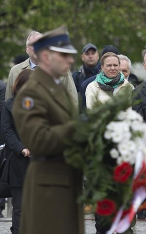 Premier Szydło na obchodach 73. rocznicy Powstania w Getcie Warszawskim