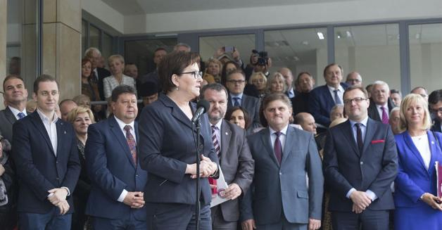 Premier Ewa Kopacz w Radomiu: Będą podwyżki dla pracowników inspekcji sanitarnej