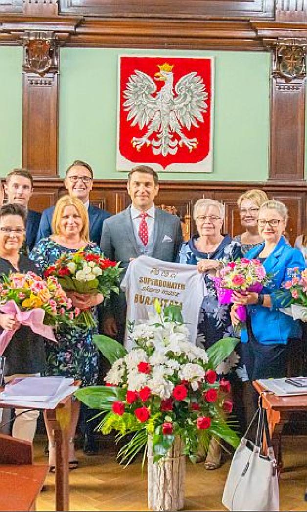Jawor: Wotum zaufania i absolutorium dla Burmistrza Emiliana Bery
